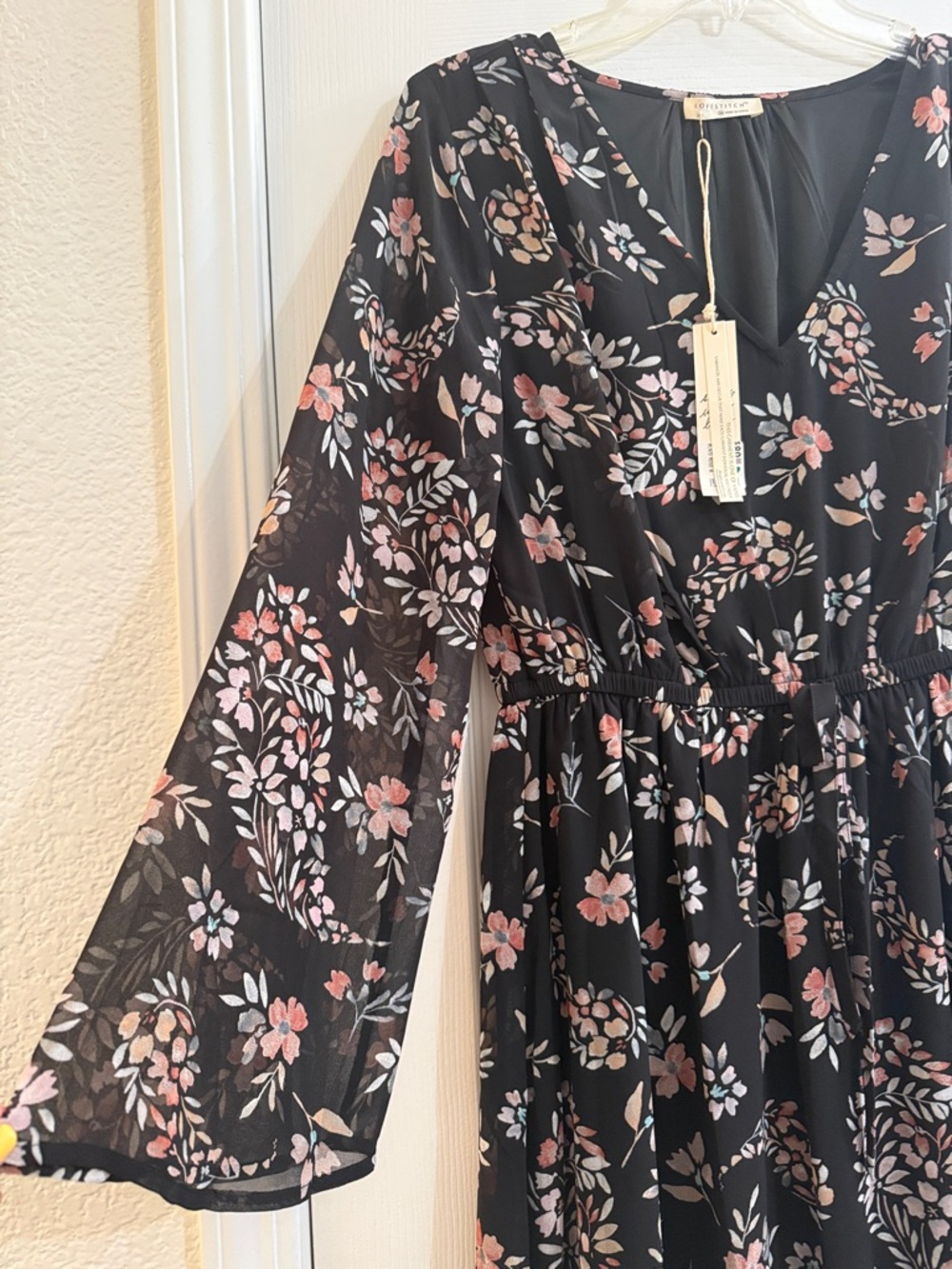 lovestitch Black Floral V-Neck Long Sleeve Dress with Pink Flowers - Picture 5 of 8